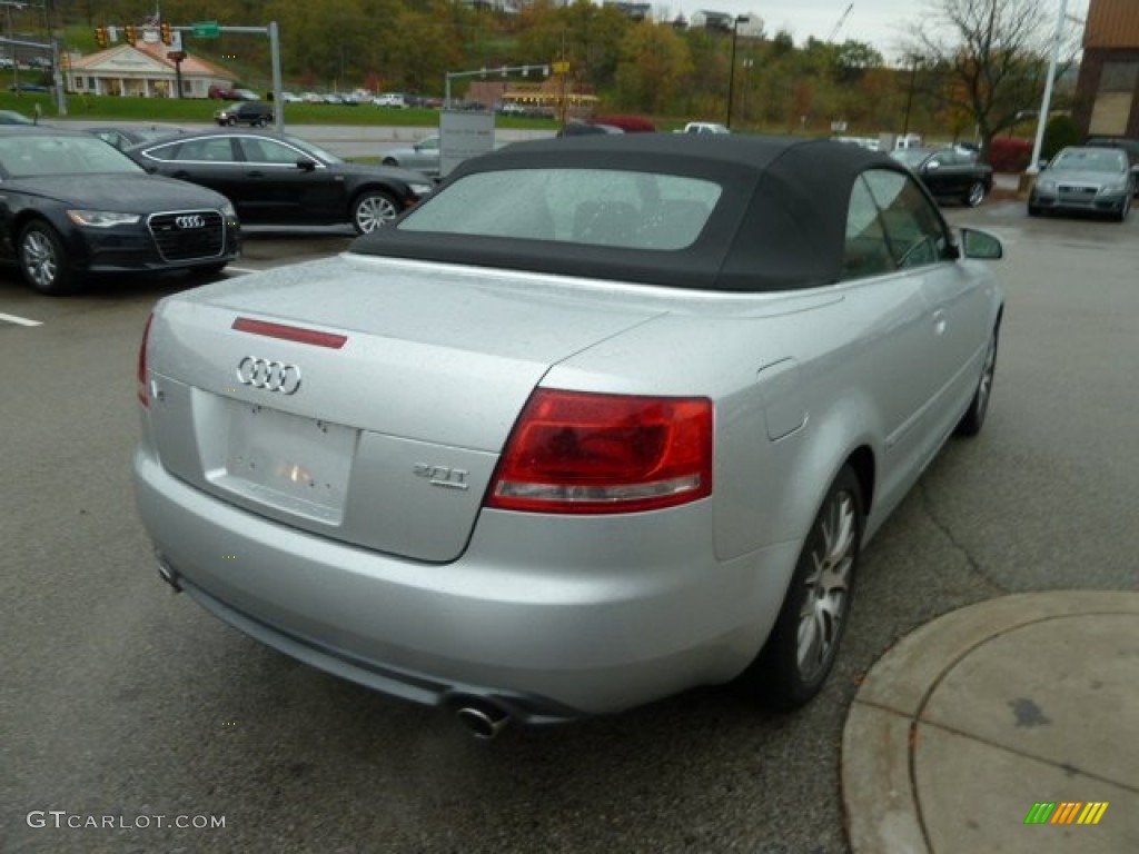 2009 A4 2.0T quattro Cabriolet - Ice Silver Metallic / Black photo #5