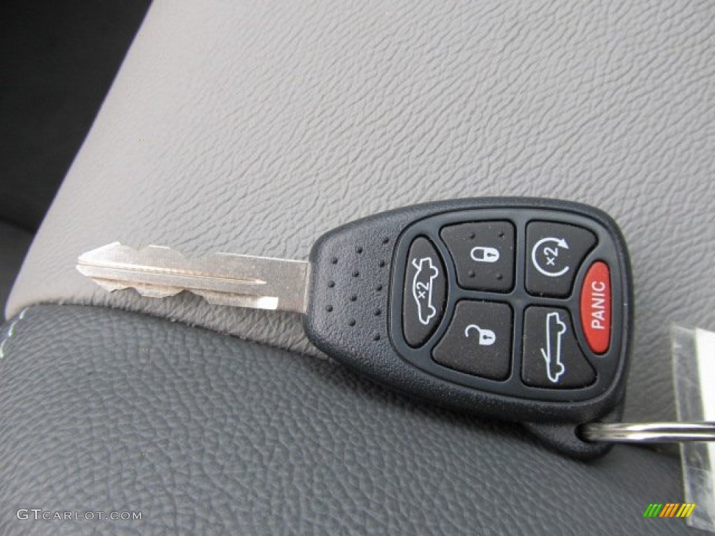 2008 Chrysler Sebring Touring Convertible Keys Photo #55881007