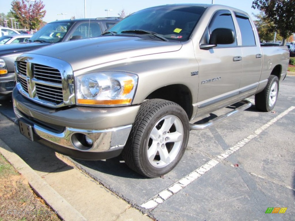 2006 Ram 1500 SLT Quad Cab 4x4 - Mineral Gray Metallic / Medium Slate Gray photo #1