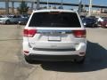 Stone White - Grand Cherokee Laredo Photo No. 4
