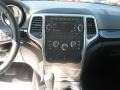 Stone White - Grand Cherokee Laredo Photo No. 9
