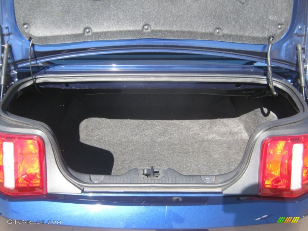 2010 Ford Mustang GT Premium Convertible Trunk Photo #55884388