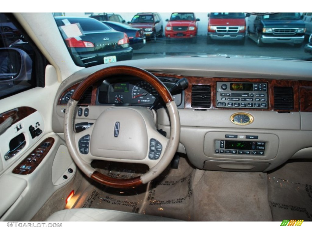 2001 Lincoln Town Car Cartier Dashboard Photos