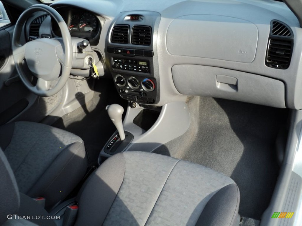 2005 Accent GLS Coupe - Silver Mist / Gray photo #24