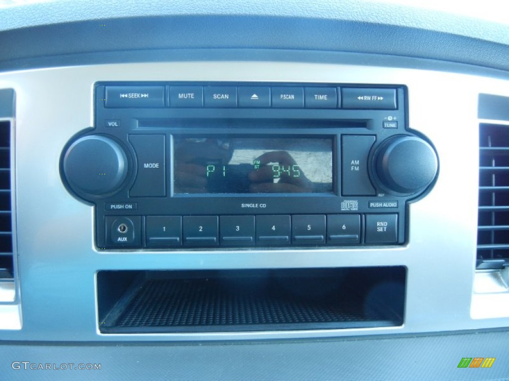 2007 Ram 1500 Lone Star Quad Cab 4x4 - Bright White / Medium Slate Gray photo #16