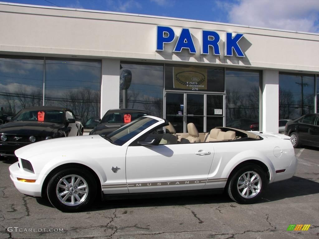 2009 Mustang V6 Premium Convertible - Performance White / Medium Parchment photo #1