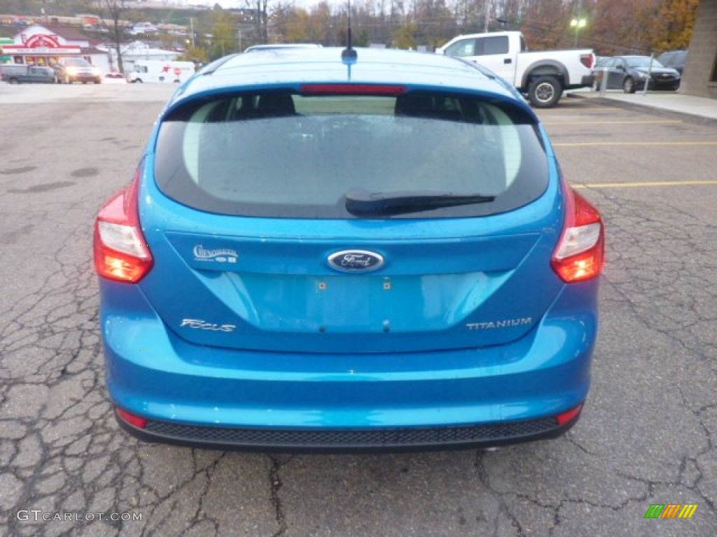 2012 Focus Titanium 5-Door - Blue Candy Metallic / Charcoal Black photo #3