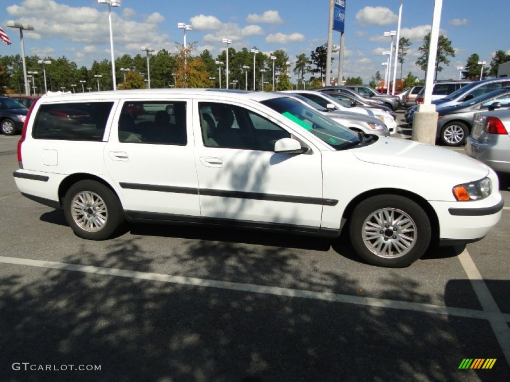 2004 V70 2.4 - Ice White / Beige/Light Sand photo #39