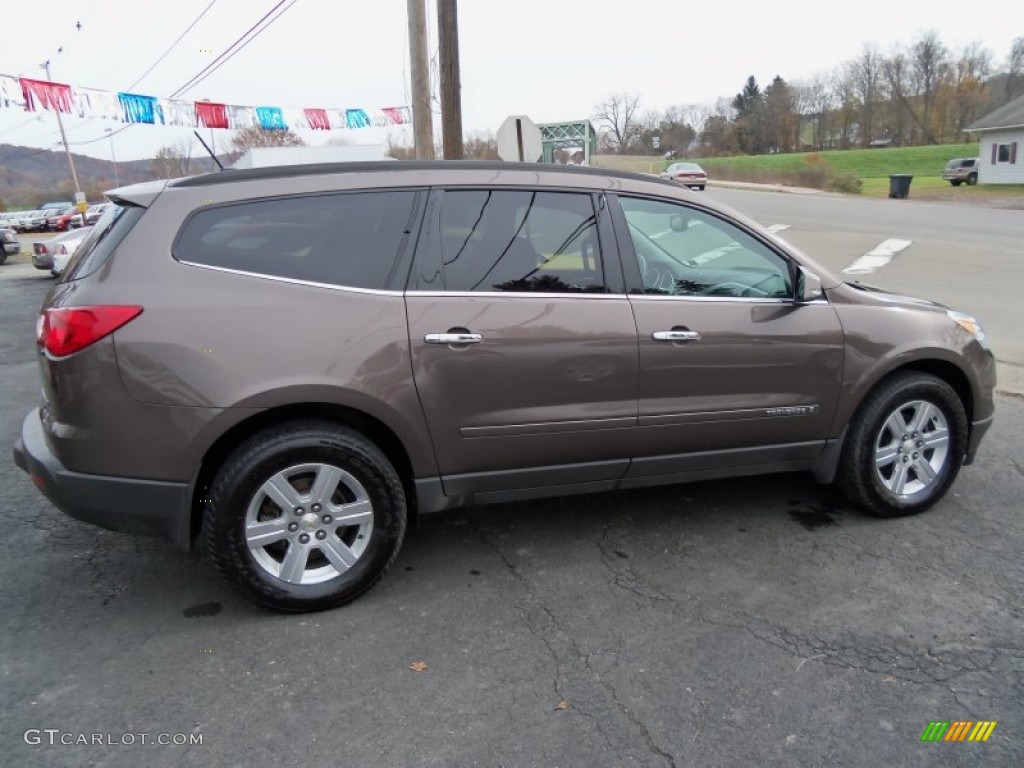 2009 Traverse LT AWD - Desert Brown Metallic / Ebony photo #1