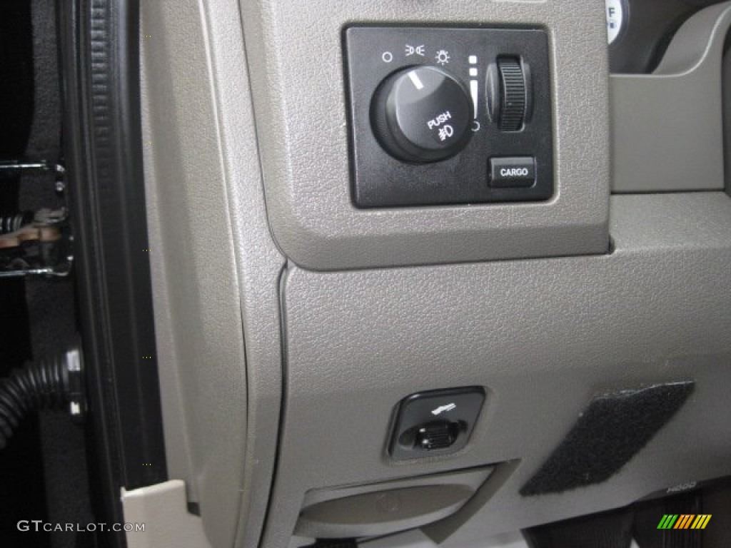 2008 Ram 1500 Laramie Quad Cab 4x4 - Brilliant Black Crystal Pearl / Medium Slate Gray photo #25