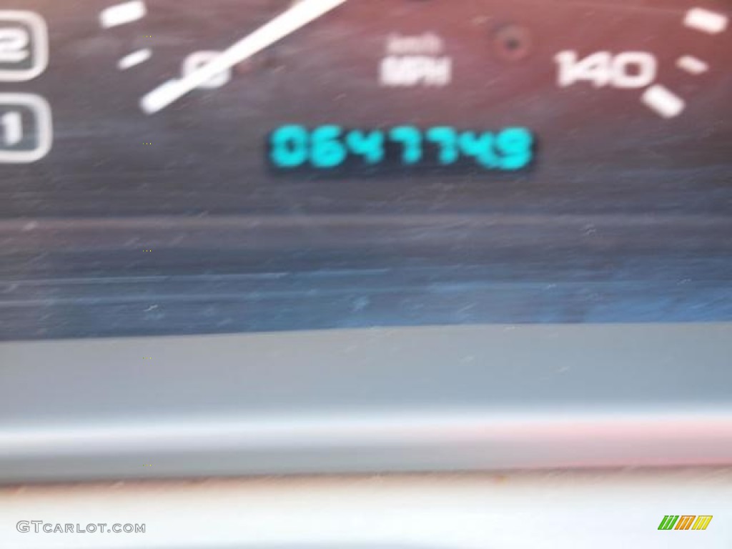 1998 Mark VIII LSC - Toreador Red Metallic / Light Graphite photo #13