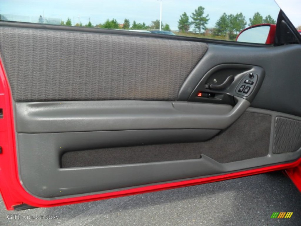 1999 Chevrolet Camaro Coupe Dark Gray Door Panel Photo #55893049