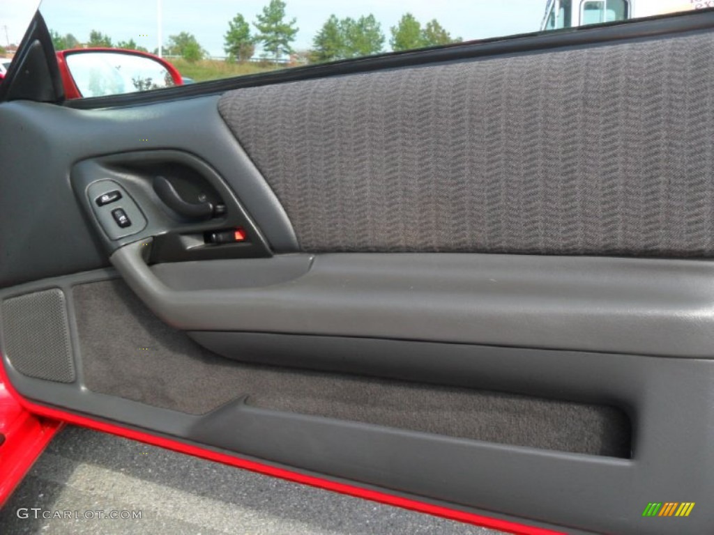 1999 Chevrolet Camaro Coupe Dark Gray Door Panel Photo #55893148