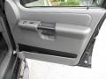 Black Clearcoat - Explorer Sport Trac XLT Photo No. 11