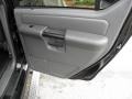Black Clearcoat - Explorer Sport Trac XLT Photo No. 13