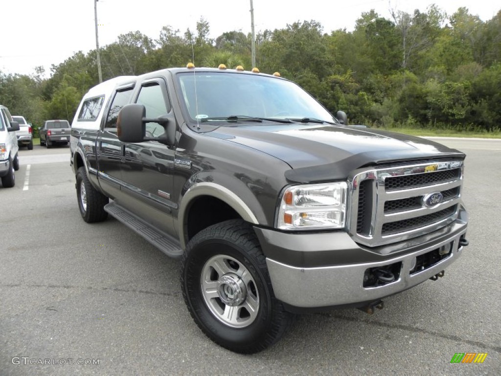 2005 F250 Super Duty Lariat FX4 Crew Cab 4x4 - Dark Stone Metallic / Tan photo #1