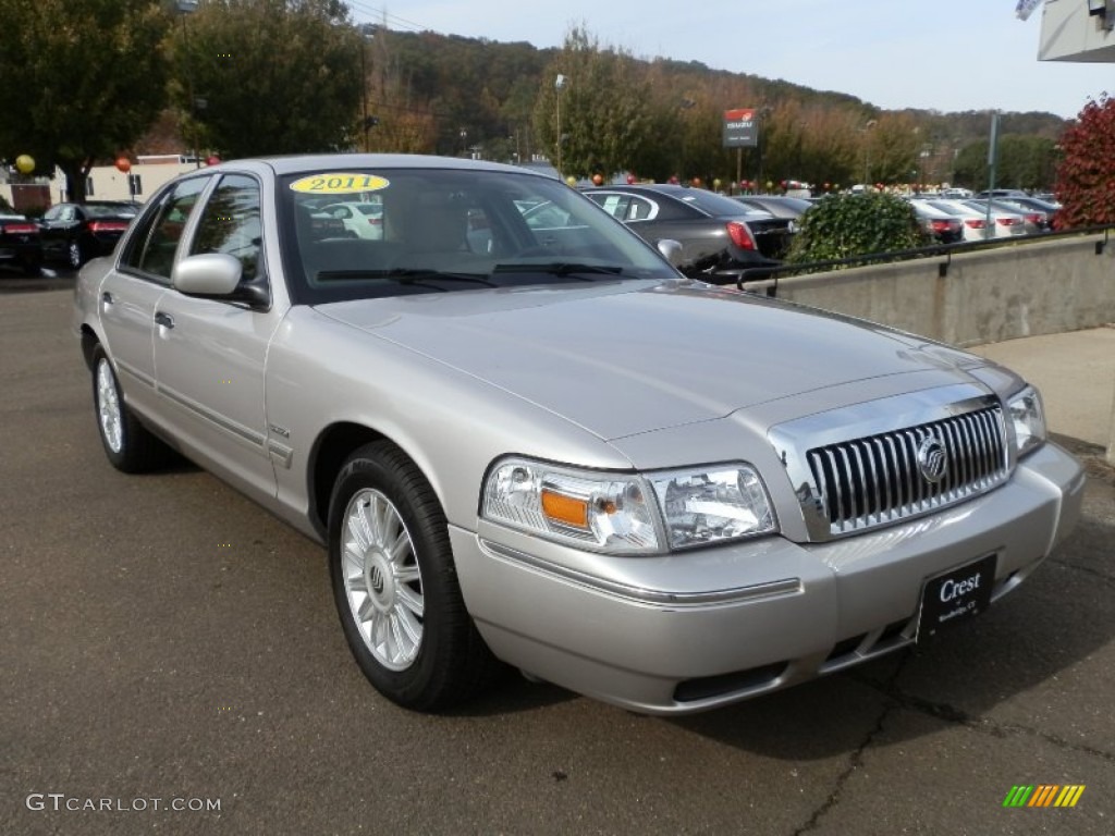 2011 Grand Marquis LS Ultimate Edition - Silver Birch Metallic / Medium Light Stone photo #4