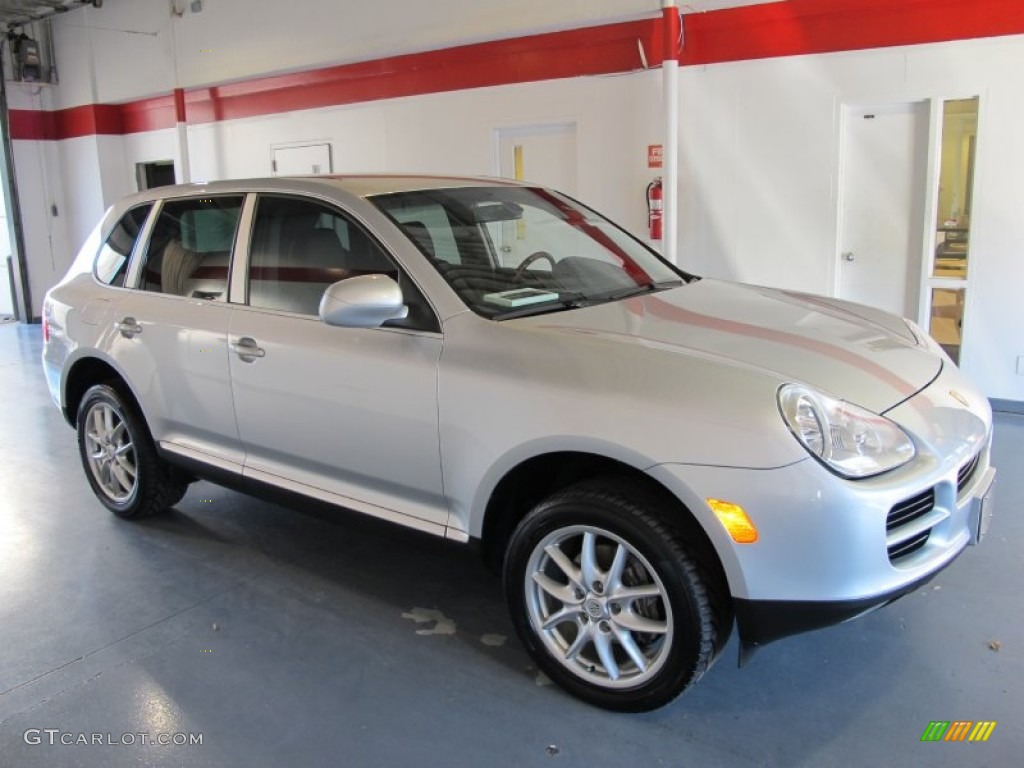 Crystal Silver Metallic 2004 Porsche Cayenne Tiptronic Exterior Photo #55894462