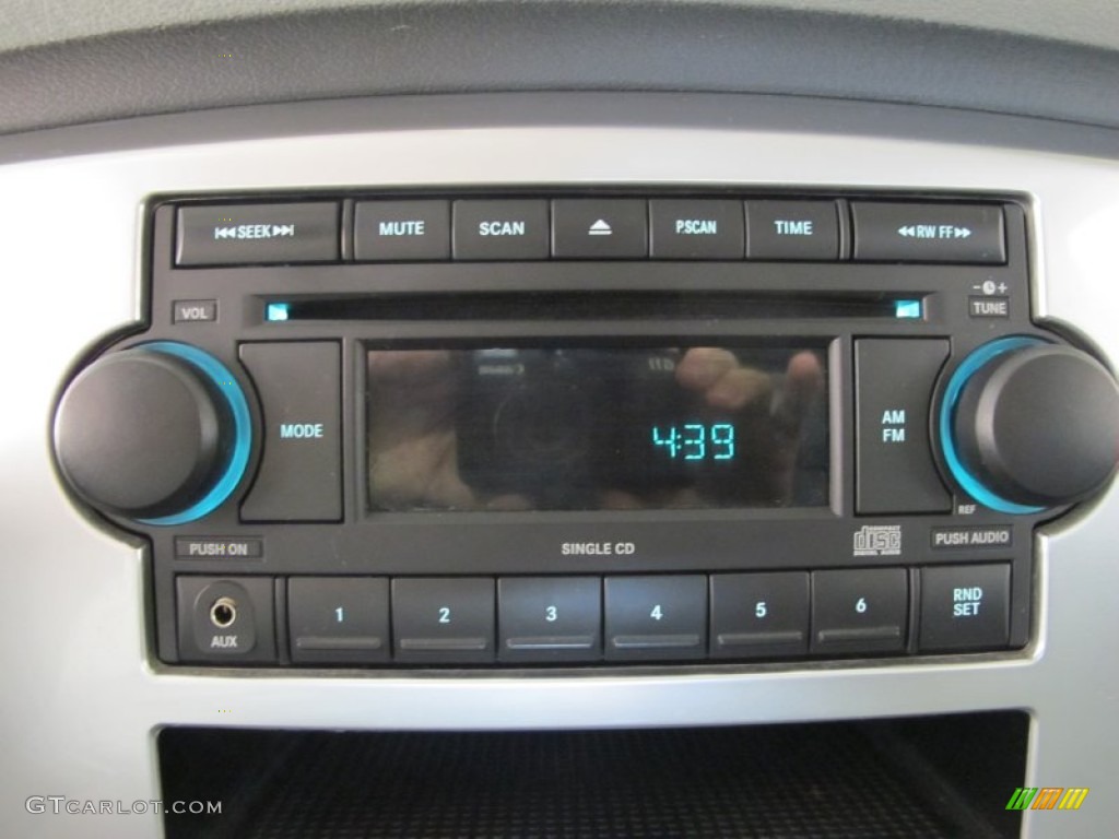 2008 Dodge Ram 1500 Big Horn Edition Quad Cab Audio System Photo #55894714