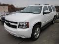 Front 3/4 View of 2007 Suburban 1500 LT 4x4