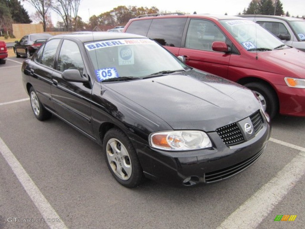 2005 Sentra 1.8 S - Blackout / Charcoal photo #1