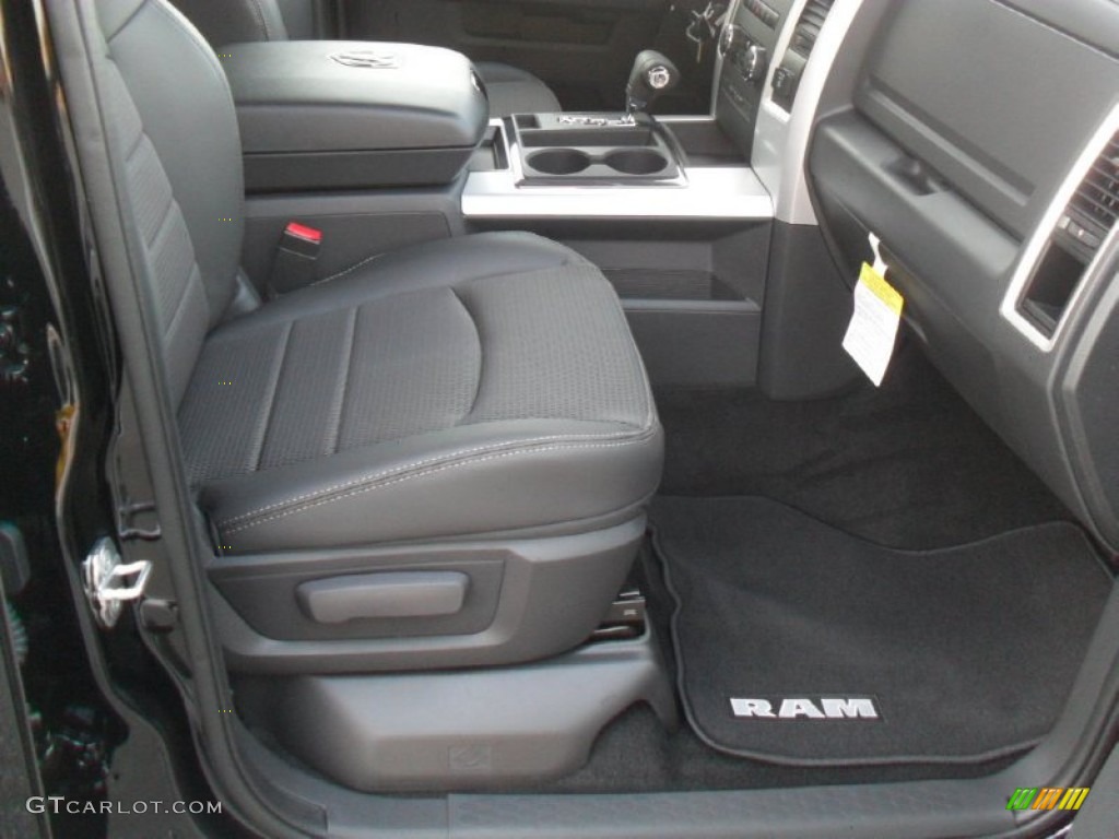 2012 Ram 1500 Sport Crew Cab - Black / Dark Slate Gray photo #18