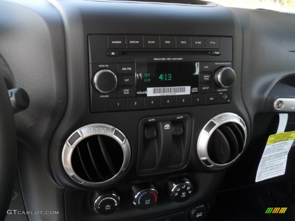 2012 Jeep Wrangler Sahara 4x4 Controls Photo #55897618