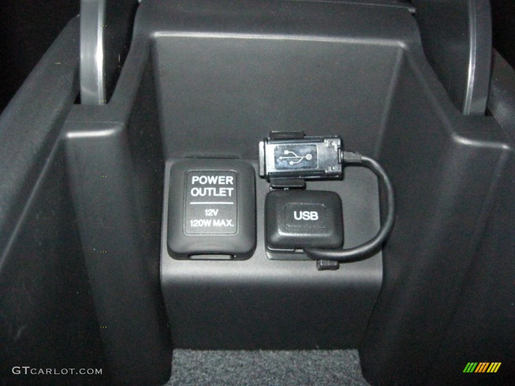 2012 Honda Civic Si Sedan Controls Photo #55898086