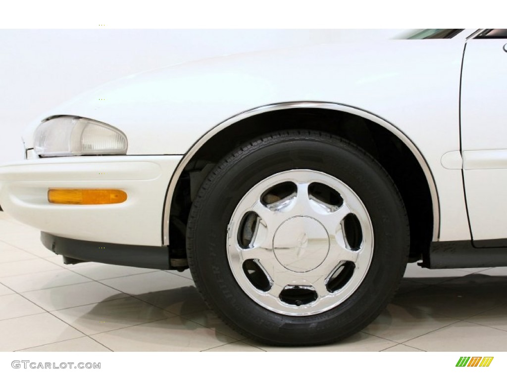 1997 Buick Riviera Supercharged Coupe Wheel Photo #55898662