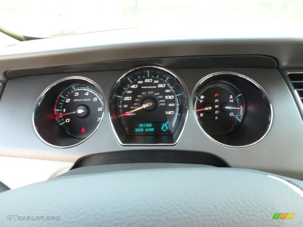 2012 Ford Taurus SE Gauges Photo #55899234