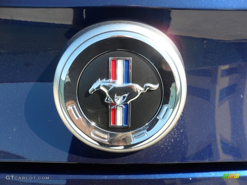 2012 Mustang V6 Coupe - Kona Blue Metallic / Charcoal Black photo #15