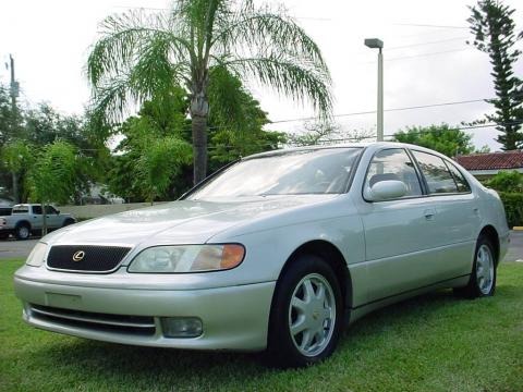 1994 Lexus GS 300 Data, Info and Specs