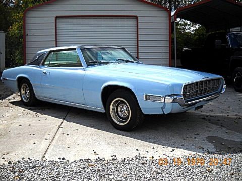 1968 Ford Thunderbird Tudor Landau Data, Info and Specs