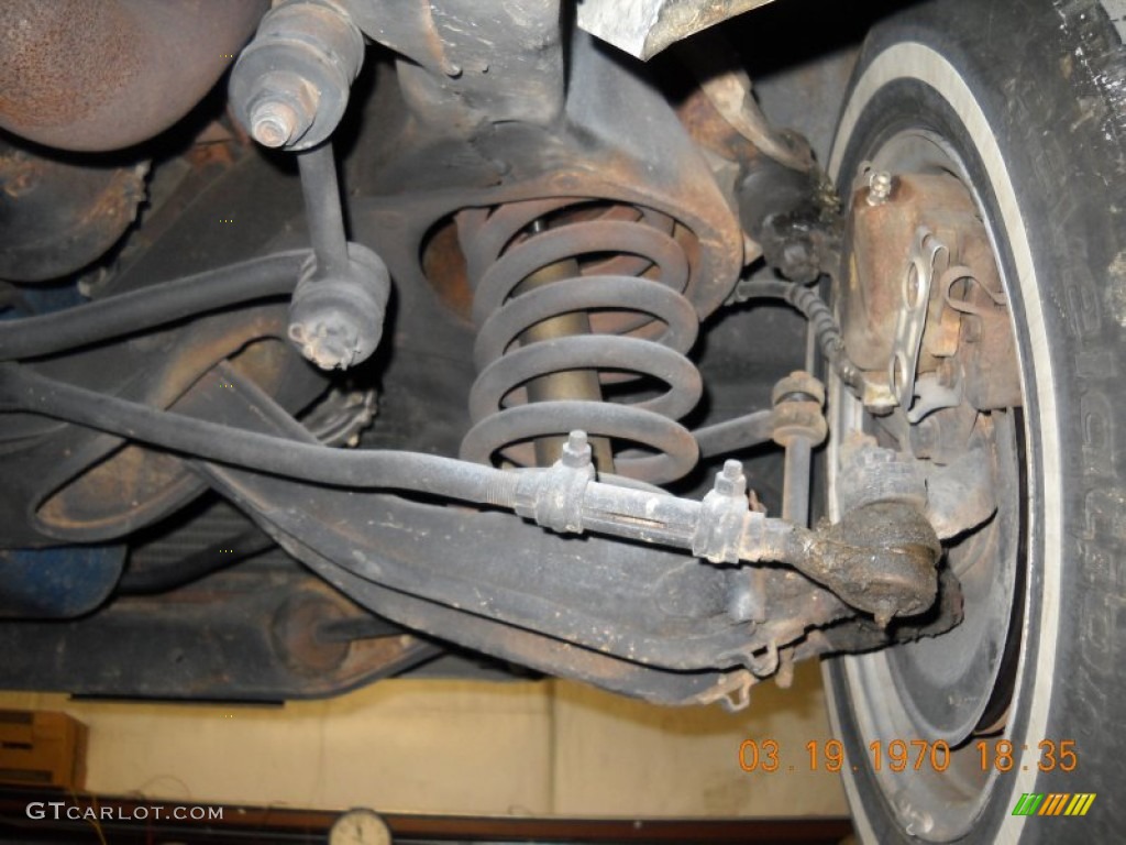 1968 Ford Thunderbird Tudor Landau Undercarriage Photo #55905400