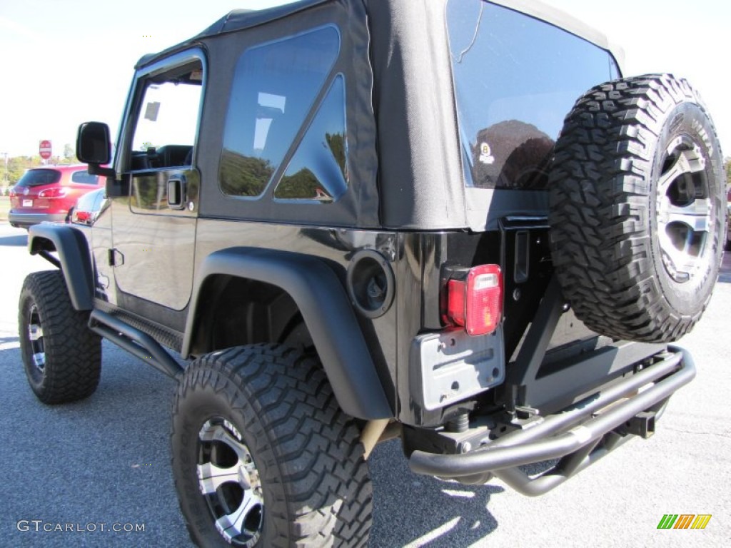 2004 Wrangler SE 4x4 - Black / Dark Slate Gray photo #5