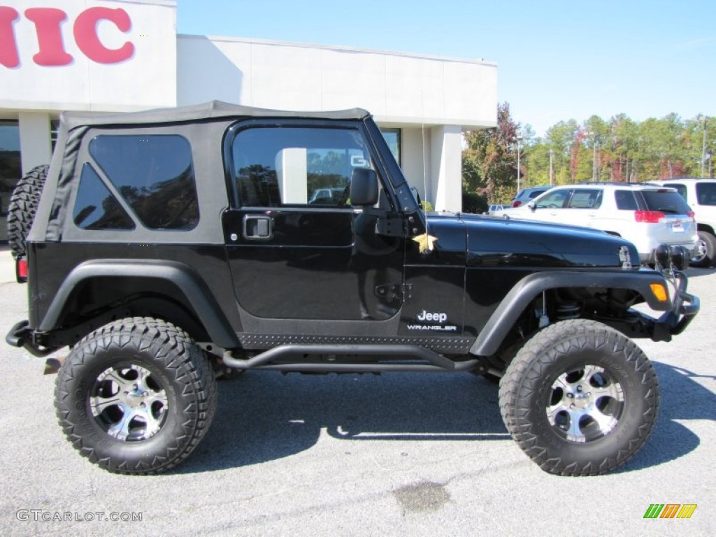 2004 Wrangler SE 4x4 - Black / Dark Slate Gray photo #8