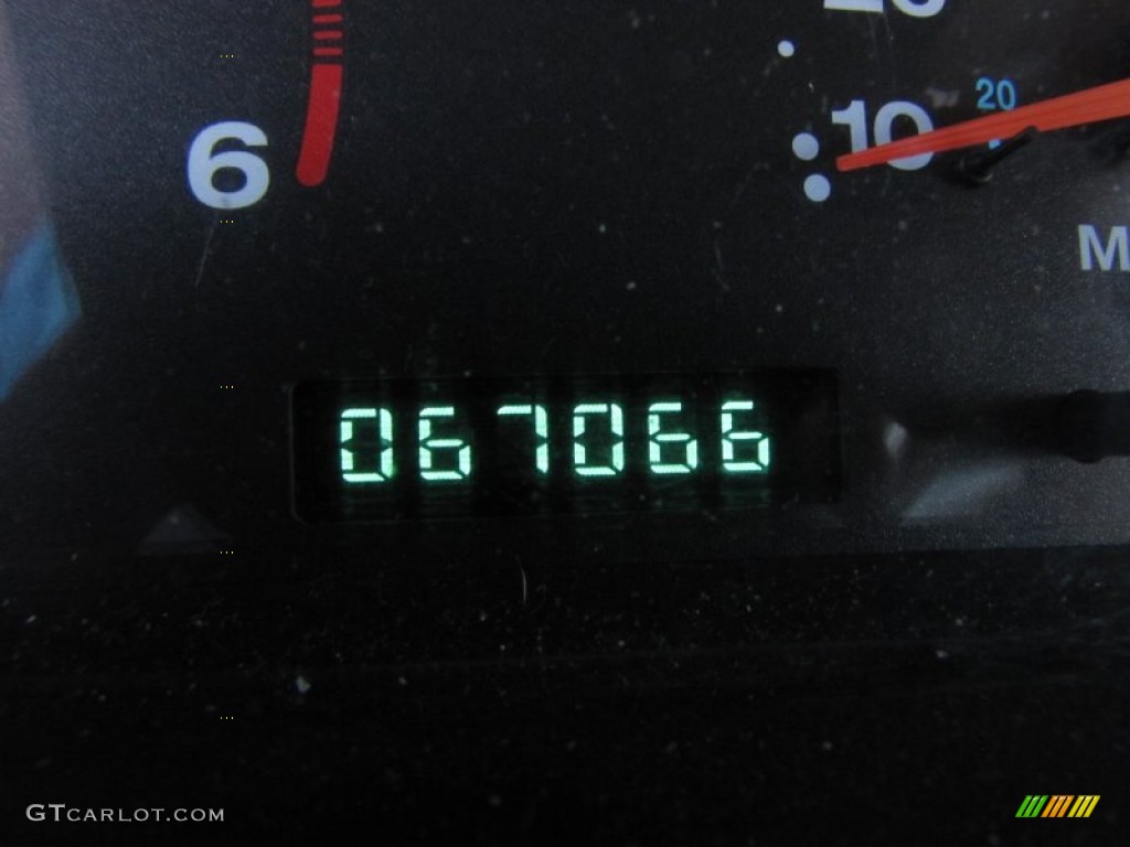 2004 Wrangler SE 4x4 - Black / Dark Slate Gray photo #20