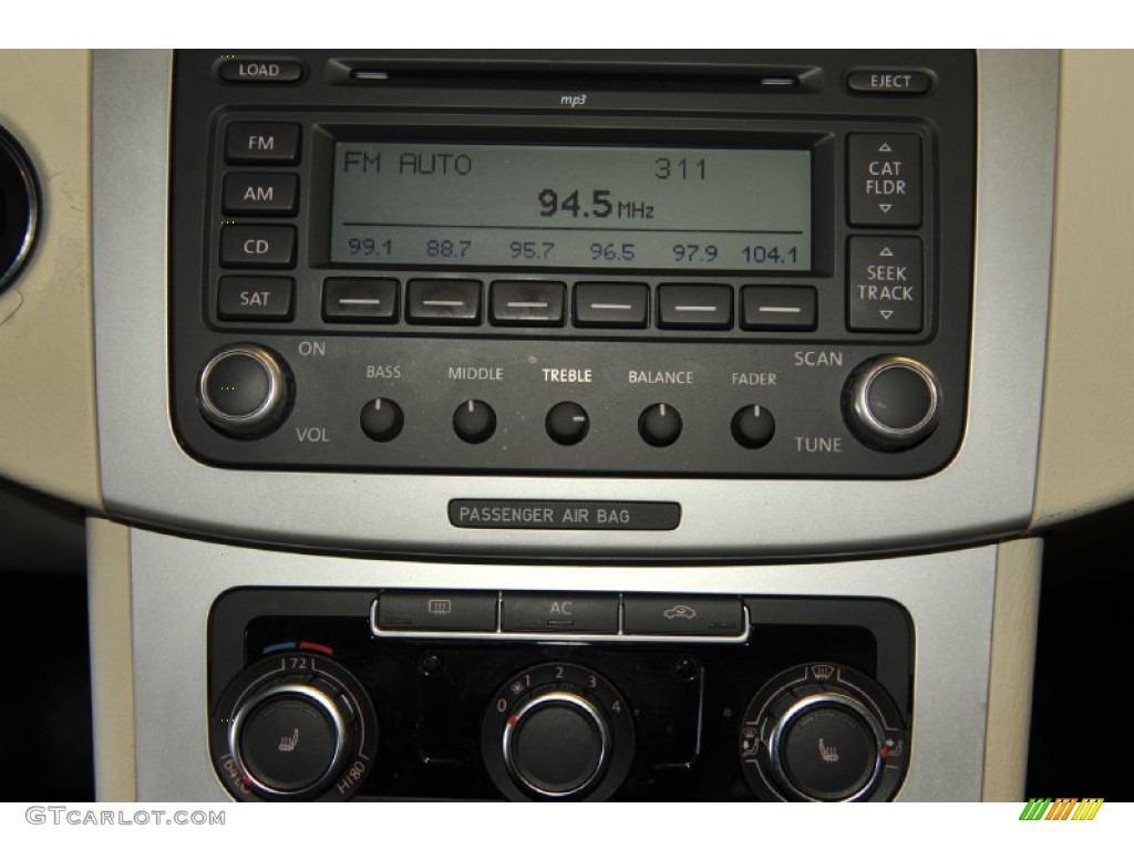 2009 CC Sport - White Gold Metallic / Cornsilk Beige Two-Tone photo #21