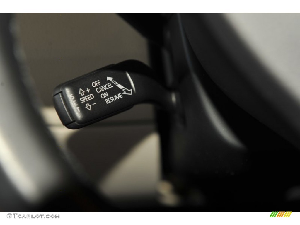 2009 CC Sport - White Gold Metallic / Cornsilk Beige Two-Tone photo #27