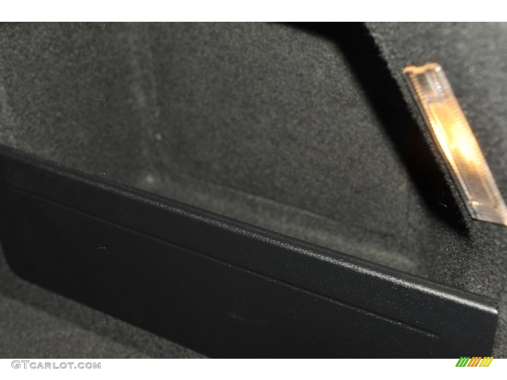 2009 CC Sport - White Gold Metallic / Cornsilk Beige Two-Tone photo #38