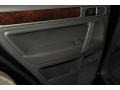 Black Uni - Touareg 2 VR6 Photo No. 34