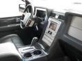 2007 Black Lincoln Navigator Ultimate 4x4  photo #22