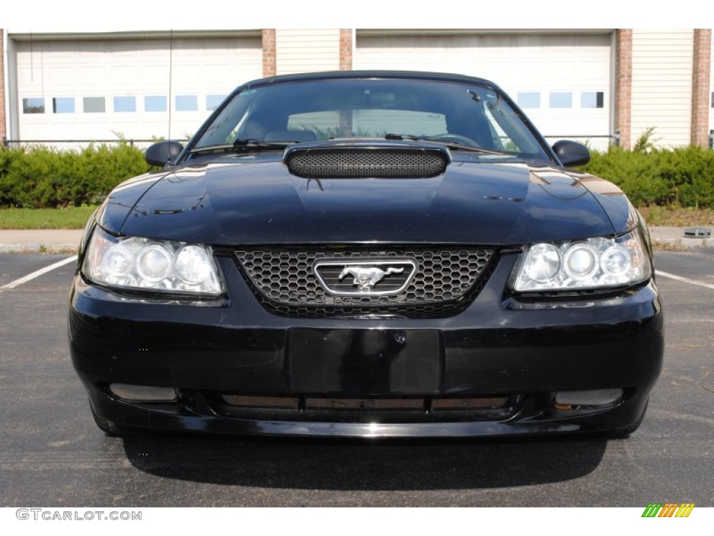 2001 Mustang GT Convertible - Black / Medium Parchment photo #2