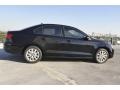 Black - Jetta SE Sedan Photo No. 6