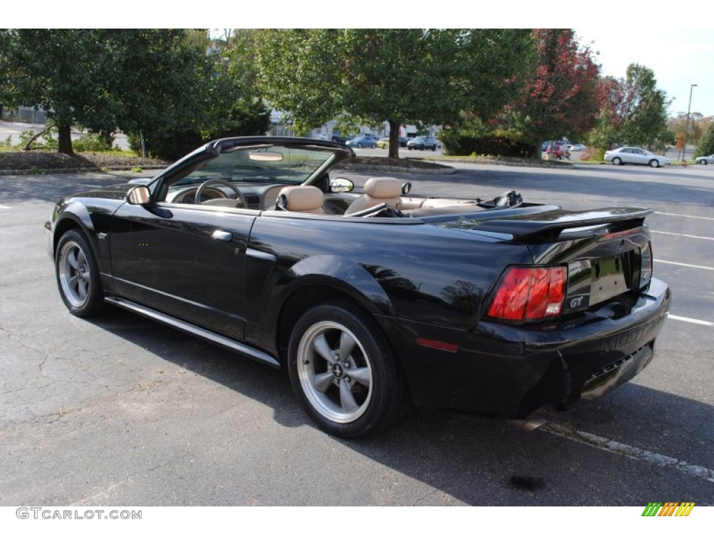 2001 Mustang GT Convertible - Black / Medium Parchment photo #16