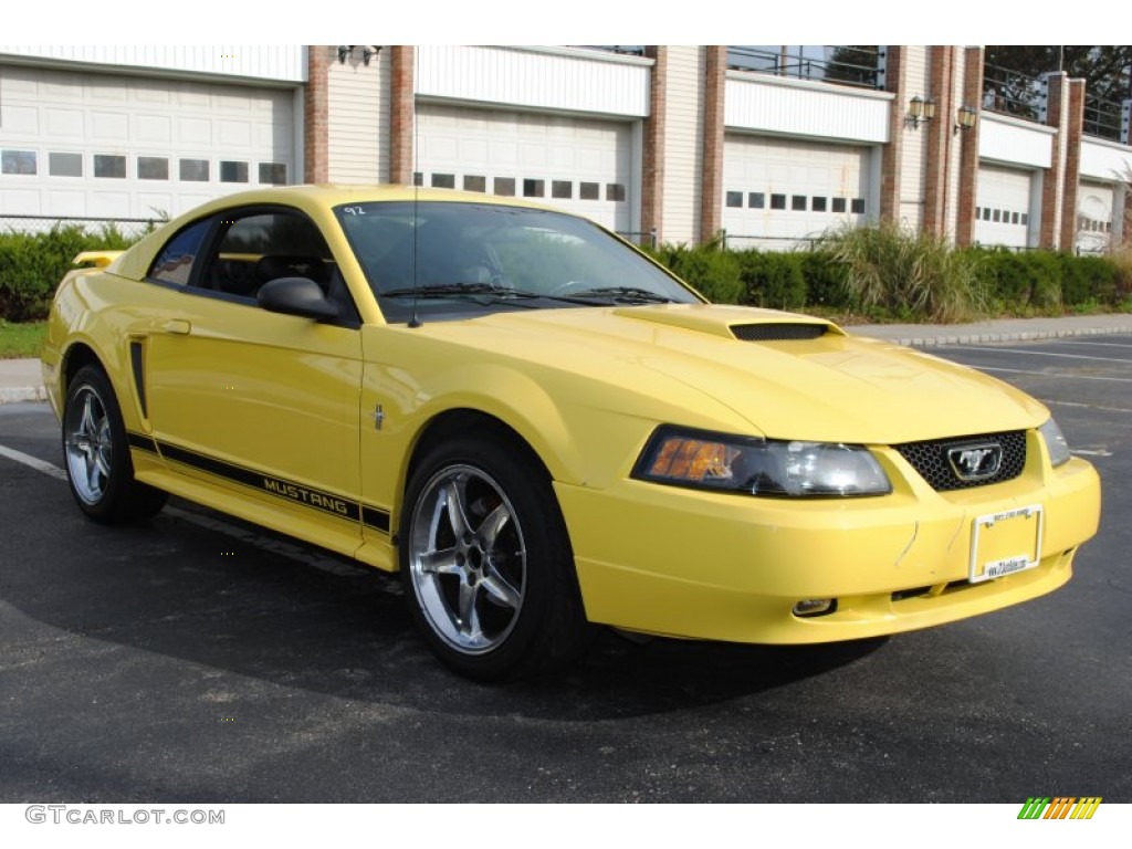 2002 Mustang V6 Coupe - Zinc Yellow / Dark Charcoal photo #7