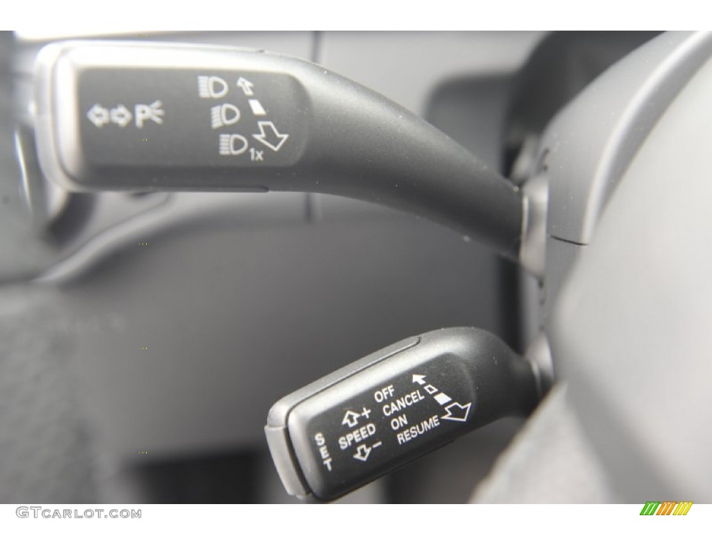 2011 Audi A5 2.0T quattro Coupe Controls Photo #55909319