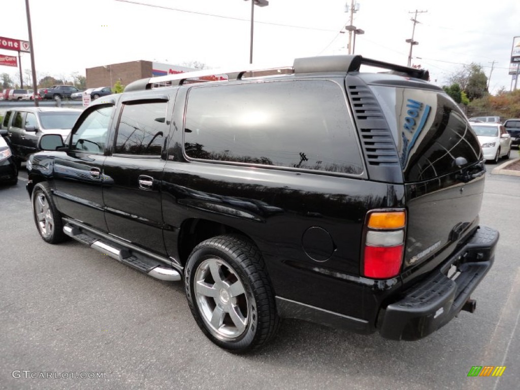 2006 Suburban LTZ 1500 4x4 - Black / Gray/Dark Charcoal photo #3