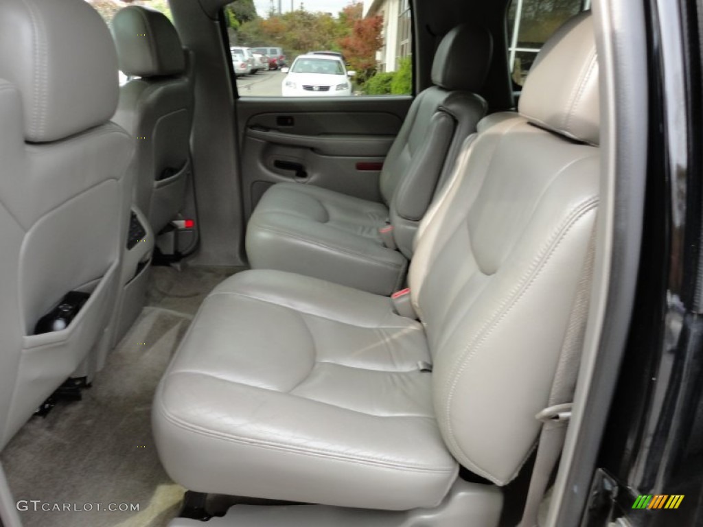Gray/Dark Charcoal Interior 2006 Chevrolet Suburban LTZ 1500 4x4 Photo #55909593