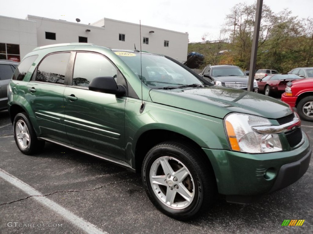 2005 Equinox LT AWD - Meander Green Metallic / Light Cashmere photo #1